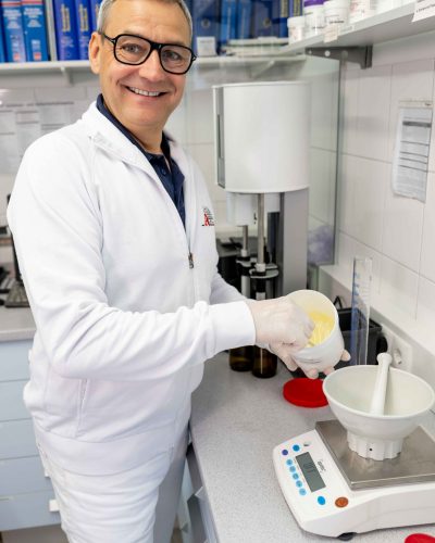 Pharmaprofi -Zertifiziert_Henning_Deuster